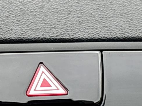 Used 2024 Hyundai Tucson Limited image 24