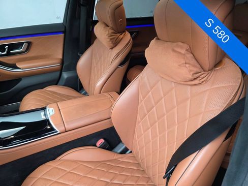 Used 2022 Mercedes-Benz S 580 4MATIC Sedan image 11