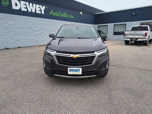Used 2023 Chevrolet Equinox LT w/ Driver Convenience Package image 8