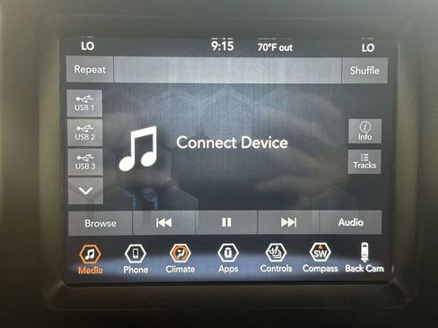 Used 2020 Jeep Cherokee Trailhawk w/ Cold Weather Group image 24