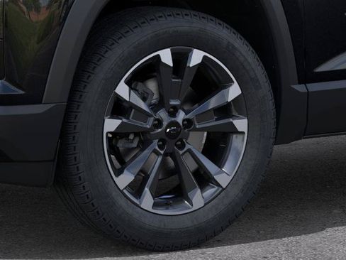 New 2026 Chevrolet Equinox RS w/ Convenience Package III FWD image 9