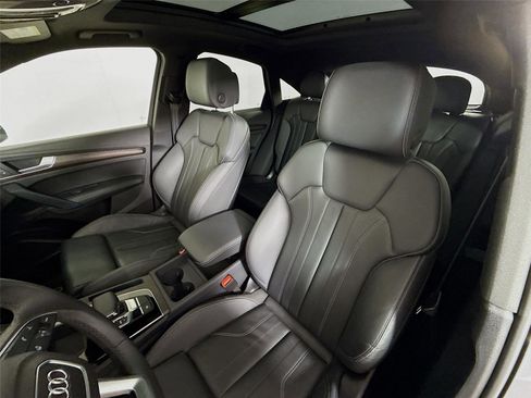 Used 2024 Audi Q5 2.0T Premium Plus w/ Premium Plus Package image 11