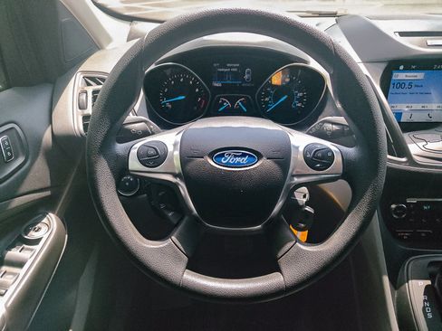 Used 2016 Ford Escape SE w/ SE Chrome Package AWD/4WD image 9