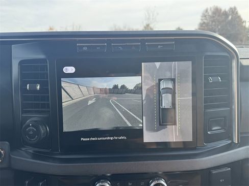 Used 2024 Ford F450 Platinum image 14