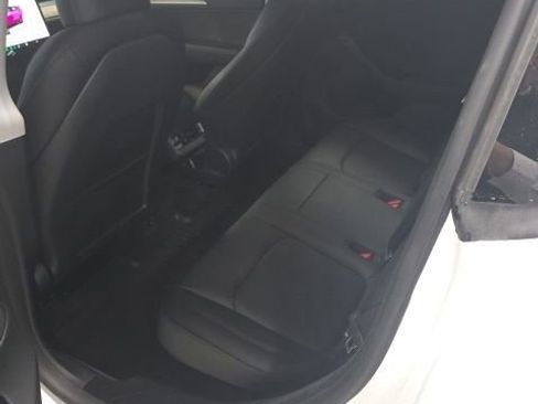 Used 2024 Tesla Model Y Performance AWD/4WD image 15