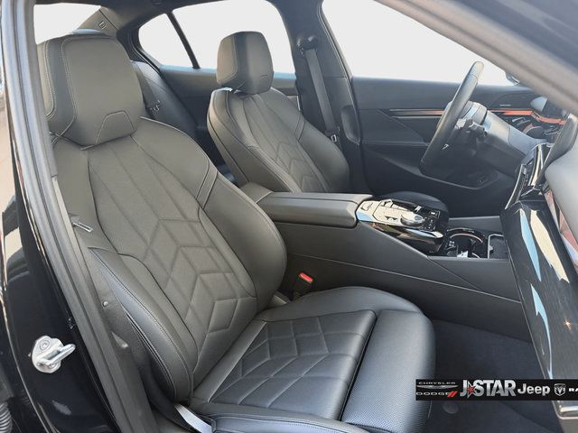 Used 2024 BMW 540i xDrive w/ M Sport Package AWD/4WD image 12