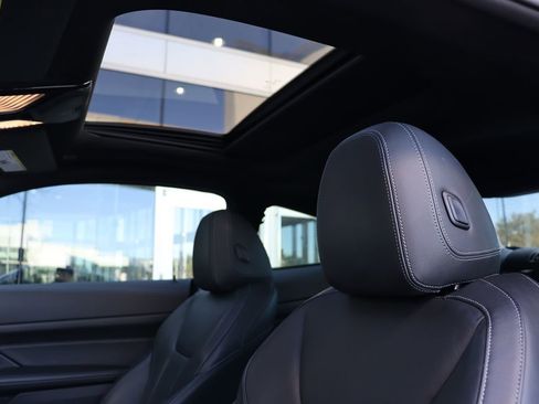 Used 2021 BMW 430i Coupe w/ M Sport Package image 10