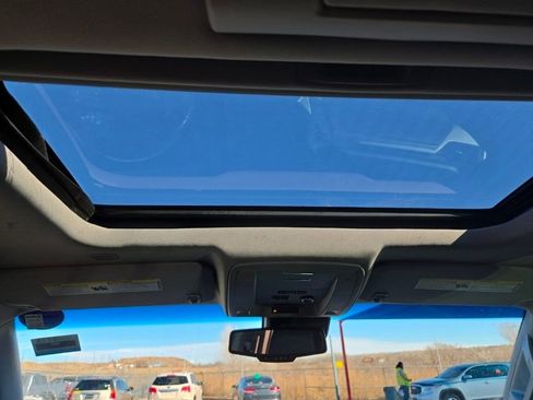 Used 2018 GMC Yukon XL Denali w/ Open Road Package image 12