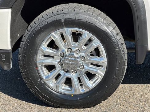 Used 2022 GMC Sierra 3500 Denali image 47