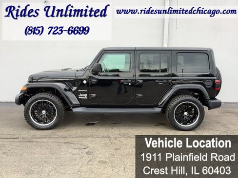 Used 2019 Jeep Wrangler Unlimited Sahara w/ Uconnect 4C Nav & Sound Group AWD/4WD image 22