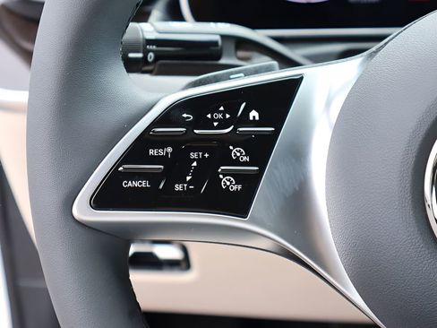 New 2026 Mercedes-Benz C 300 4MATIC Sedan image 30