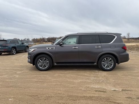 Used 2024 INFINITI QX80 Luxe image 4
