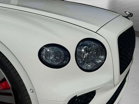 Used 2025 Bentley Flying Spur Speed image 18
