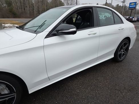 Used 2017 Mercedes-Benz C 300 4MATIC Sedan image 30