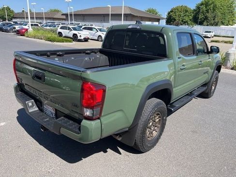 Used 2022 Toyota Tacoma SR5 w/ Trail Edition AWD/4WD image 5