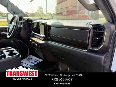 Used 2024 Chevrolet Silverado 3500 LT w/ Convenience Package AWD/4WD image 15