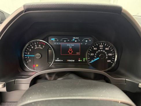 Used 2019 Ford F150 Lariat w/ Equipment Group 502A Luxury AWD/4WD image 9