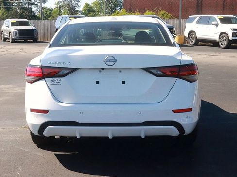Used 2025 Nissan Sentra SV FWD image 6