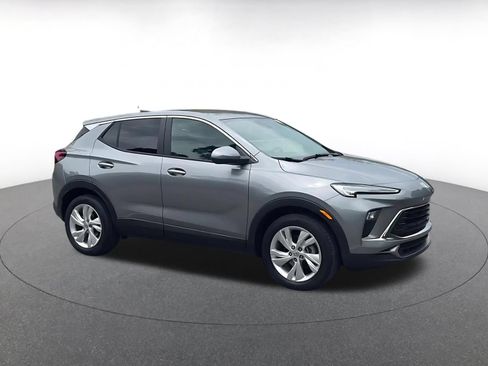 Used 2026 Buick Encore GX Preferred FWD image 2