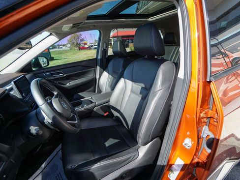 Used 2021 Nissan Rogue SL image 15