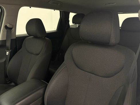 Used 2020 Hyundai Santa Fe SEL w/ Convenience Package FWD image 28