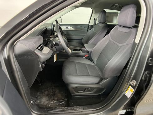 New 2026 Ford Explorer Active image 27