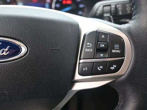 Used 2021 Ford Explorer XLT w/ Equipment Group 202A RWD image 17