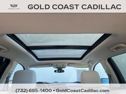 Certified 2022 Cadillac XT5 Premium Luxury image 11