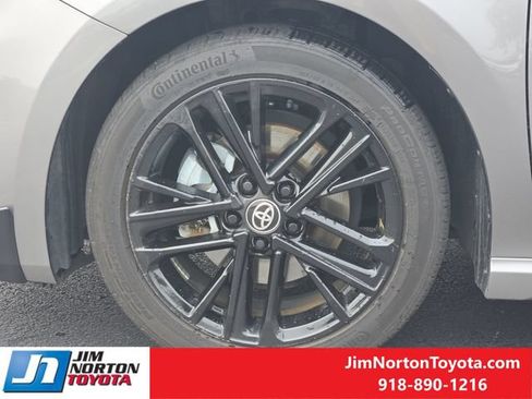 Used 2025 Toyota Camry SE w/ Multimedia Upgrade Package AWD/4WD image 14