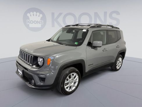 Used 2019 Jeep Renegade Latitude image 1
