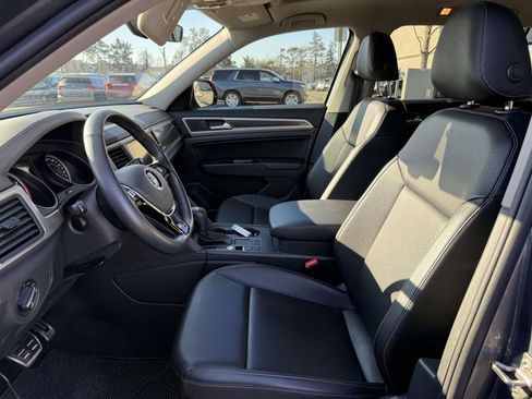 Used 2019 Volkswagen Atlas SE image 13