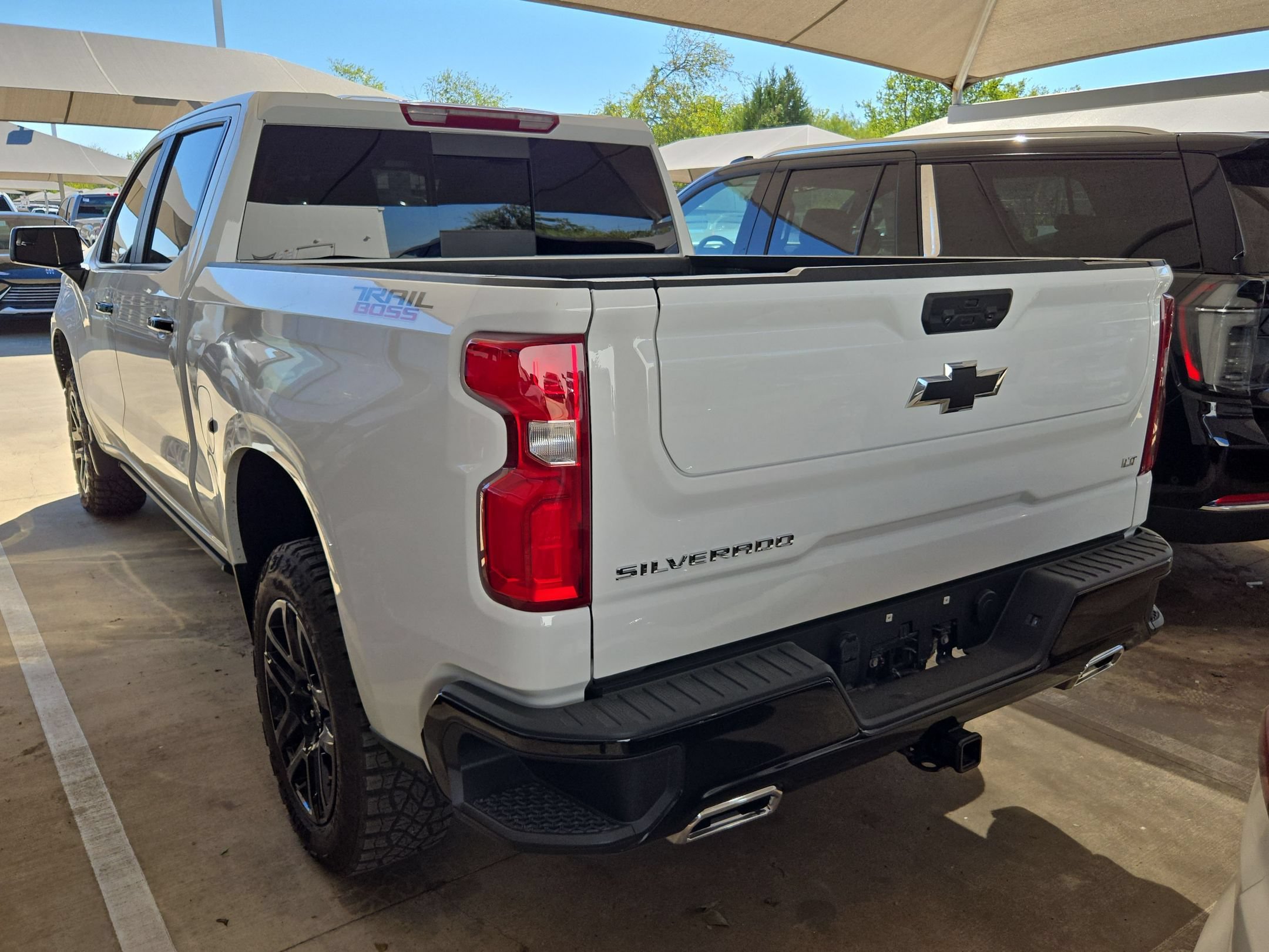 Certified 2025 Chevrolet Silverado 1500 LT Trail Boss w/ Convenience Package II AWD/4WD image 6
