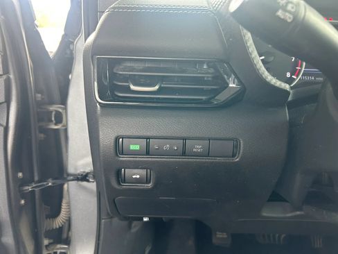 Used 2022 Nissan Sentra SV w/ Trunk Package FWD image 16