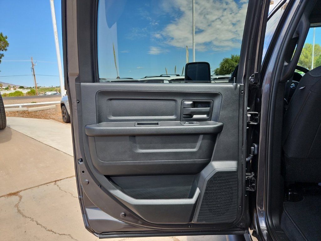 New 2026 RAM 3500 Tradesman AWD/4WD image 12