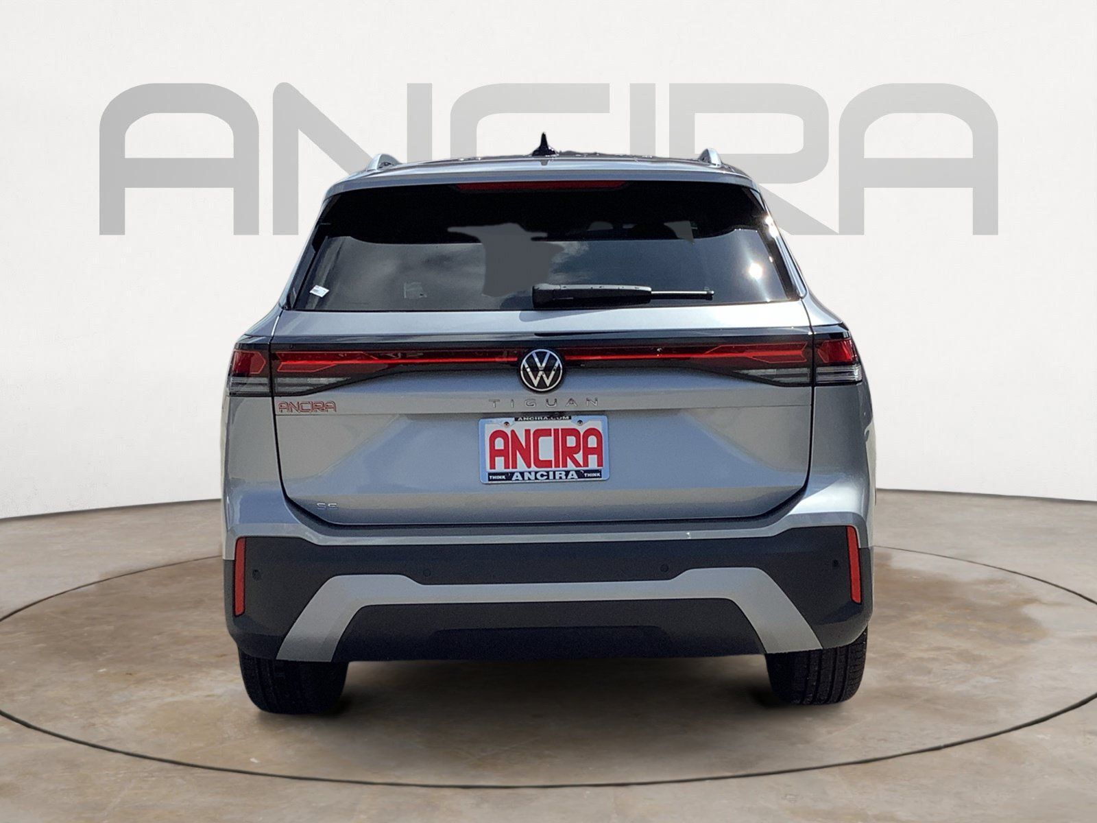 New 2026 Volkswagen Tiguan SE FWD image 7