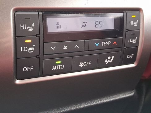 Used 2023 Lexus GX 460 Premium image 12