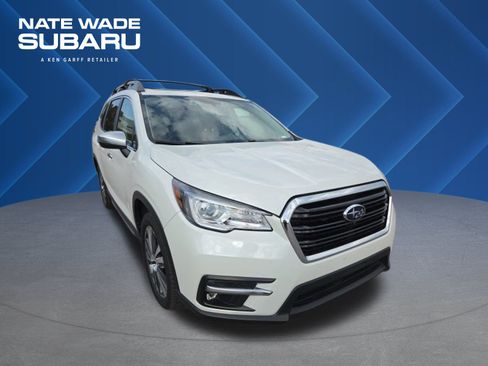 Used 2022 Subaru Ascent Touring AWD/4WD image 1
