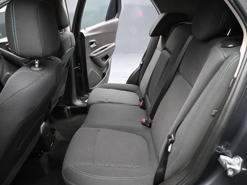 Used 2016 Chevrolet Trax LS FWD image 20