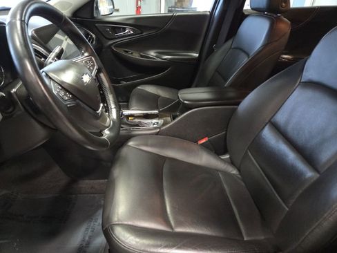 Used 2024 Chevrolet Malibu LT image 12