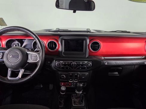 Used 2021 Jeep Wrangler Rubicon w/ Steel Bumper Group image 34