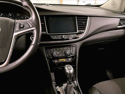 Used 2019 Buick Encore Sport Touring AWD/4WD image 6