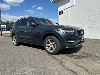 Used 2019 Volvo XC90 T5 Momentum