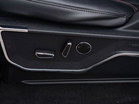 Used 2023 Ford F150 Lariat w/ Equipment Group 502A High image 17