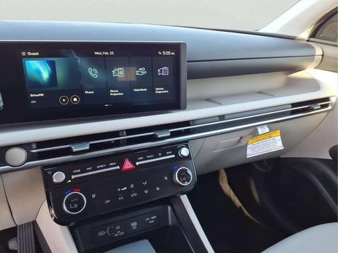 New 2026 Hyundai Tucson SEL FWD image 13