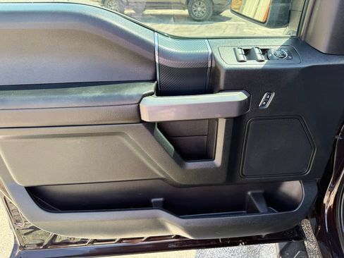 Used 2019 Ford F150 XLT w/ Equipment Group 302A Luxury AWD/4WD image 12