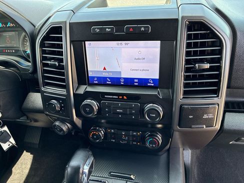 Used 2019 Ford F150 XLT w/ Equipment Group 302A Luxury AWD/4WD image 48