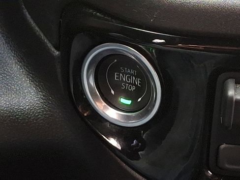 Certified 2024 Chevrolet Silverado 1500 ZR2 image 24