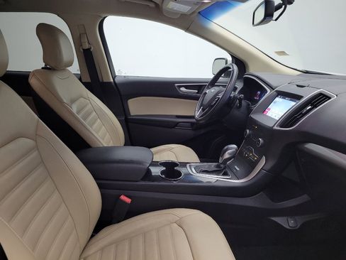 Used 2017 Ford Edge SEL w/ Equipment Group 201A AWD/4WD image 21