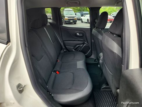 Used 2020 Jeep Renegade Altitude image 42