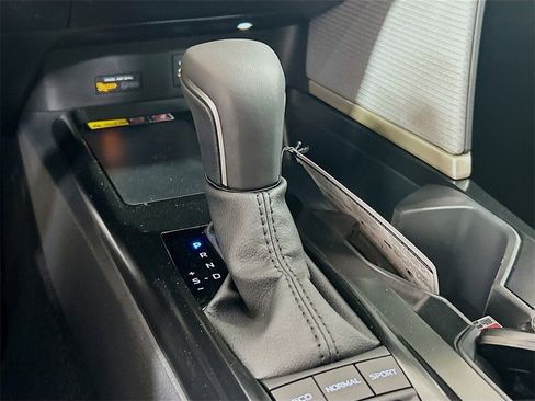 New 2026 Toyota Camry SE image 17